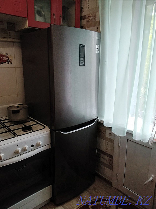Refrigerator LG new only 1 year in operation. Rudnyy - photo 3