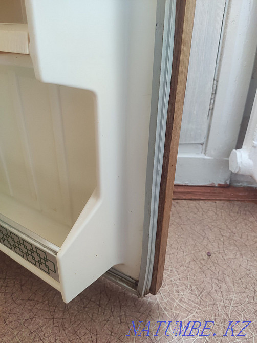 Working Soviet refrigerator Kostanay - photo 4