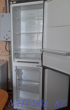 Refrigerator Bosch 80000  - photo 4