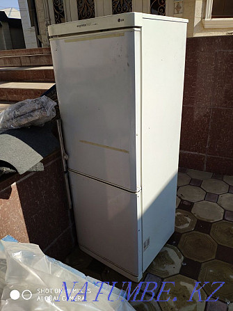 I will sell the refrigerator  - photo 1