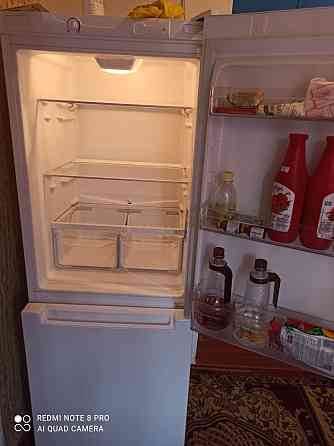 Холодильник Indezit 