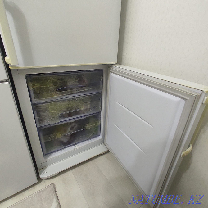 Продаётся холодильник! Астана - изображение 3