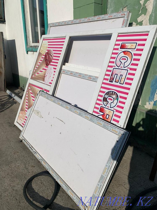 I will sell a freezer with a plastic stall Semey - photo 1