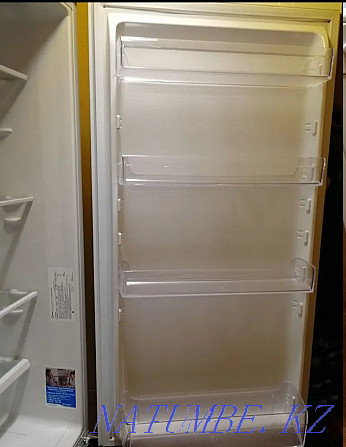 Refrigerator indesit  - photo 4