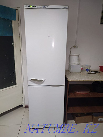 Продам холодильник Атлант и Индезит Алматы - изображение 1