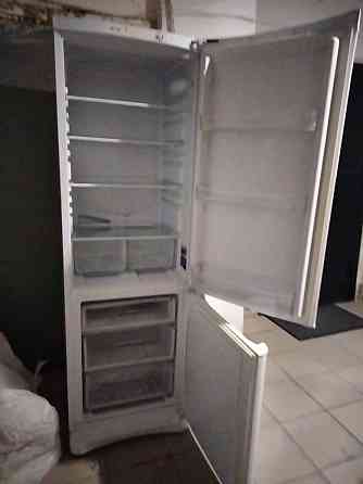 Продается холодильник Астана