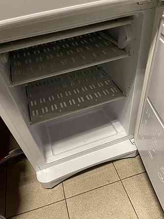 Продается Холодильник Indesit Караганда
