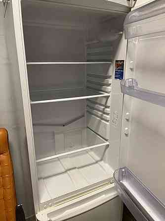 Продается Холодильник Indesit  Қарағанды