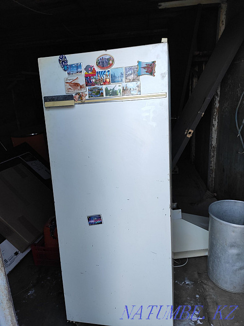 Selling Soviet working refrigerator in excellent condition Rudnyy - photo 1