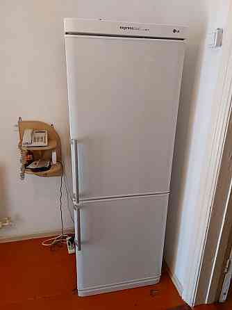 Продам холодильник Каскелен