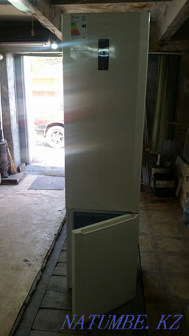 I will sell the refrigerator Aqtau - photo 1