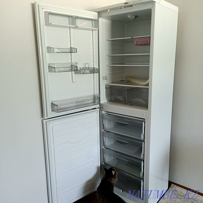 Refrigerator in excellent condition. Petropavlovsk - photo 1