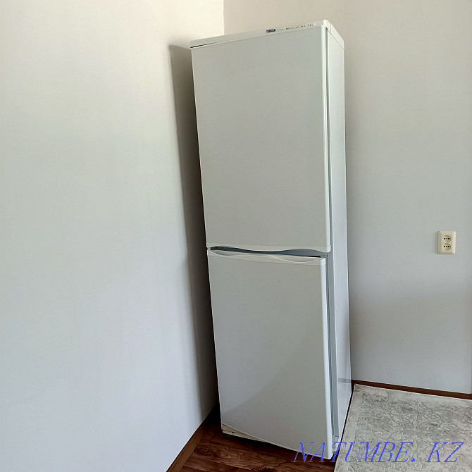Refrigerator in excellent condition. Petropavlovsk - photo 2