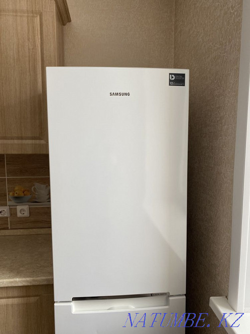 Холодильник в отличном состоянии SAMSUNG Семей - изображение 2