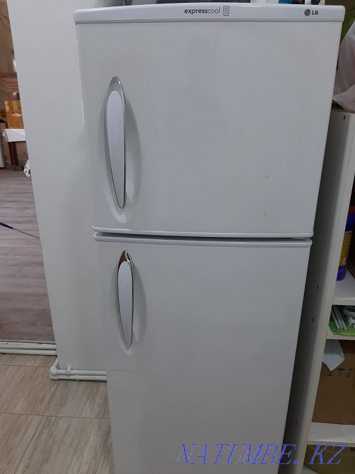 Продам холодильник за 70.000 Сатпаев - изображение 2