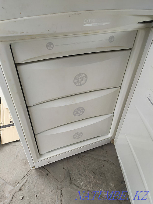 Продаётся холодильник LG  - изображение 2