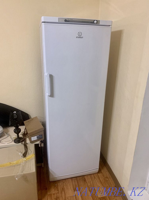 Мұздатқыш Indesit No Frost  Қарағанды - изображение 1