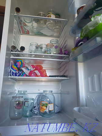 Продам холодильник Аксу - изображение 3