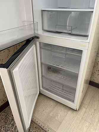 Холодильник LG Astana