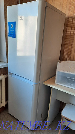 Холодильник Indezsit Караганда - изображение 1