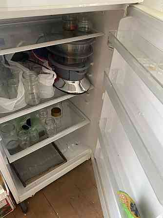 Холодильники 2шт требуют ремонта. Каменка
