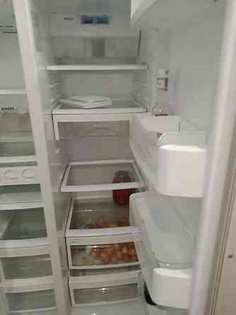 Холодильник фирмы LG Астана