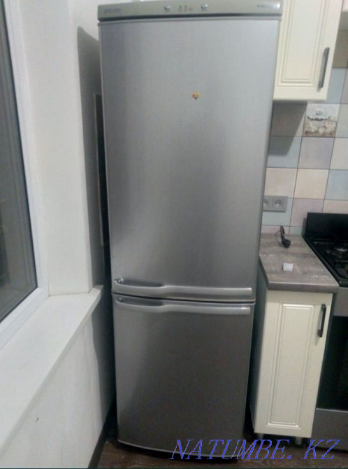 Продам холодильник самсунг длина 180см Талдыкорган - изображение 1