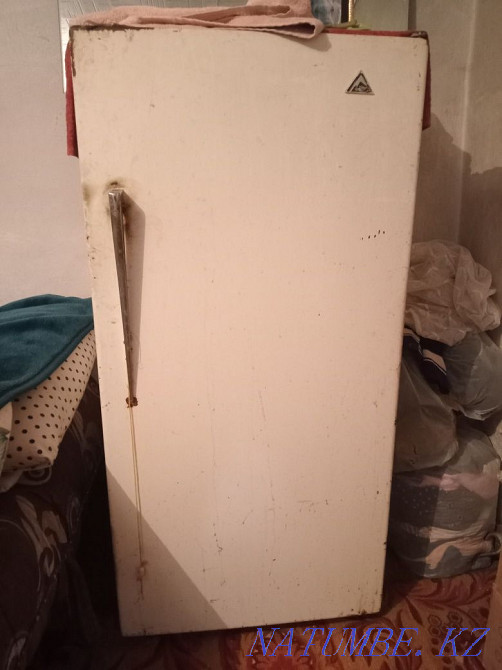 two refrigerators for sale Oral - photo 1