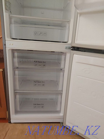 samsung fridge freezer for sale  - photo 3