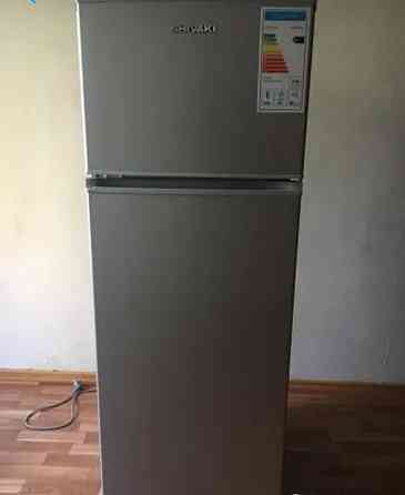 Продам холодильник Shivaki 