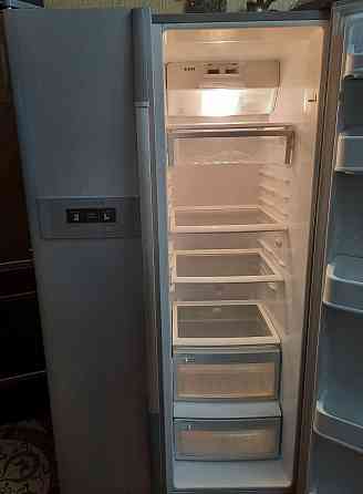 Холодильник LG S?de by s?de Astana