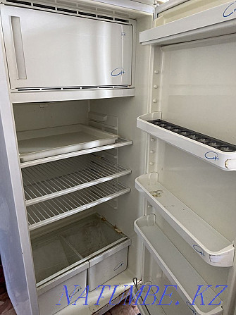 Sell Refrigerator Khromtau - photo 3