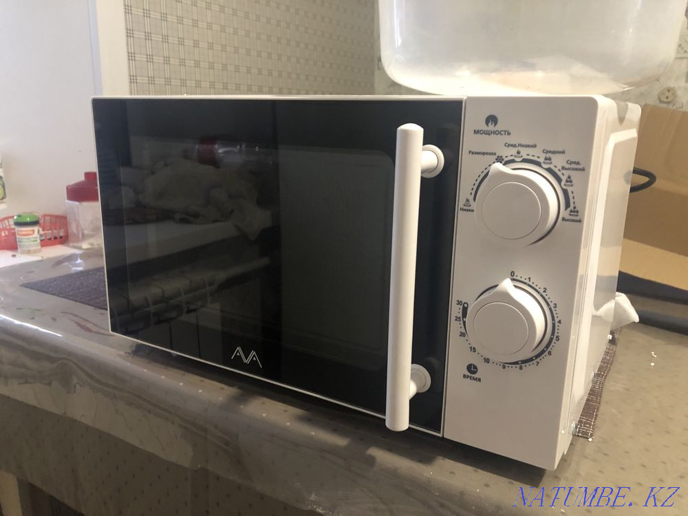 продам Микроволновую печь AVM-20W Павлодар - изображение 1