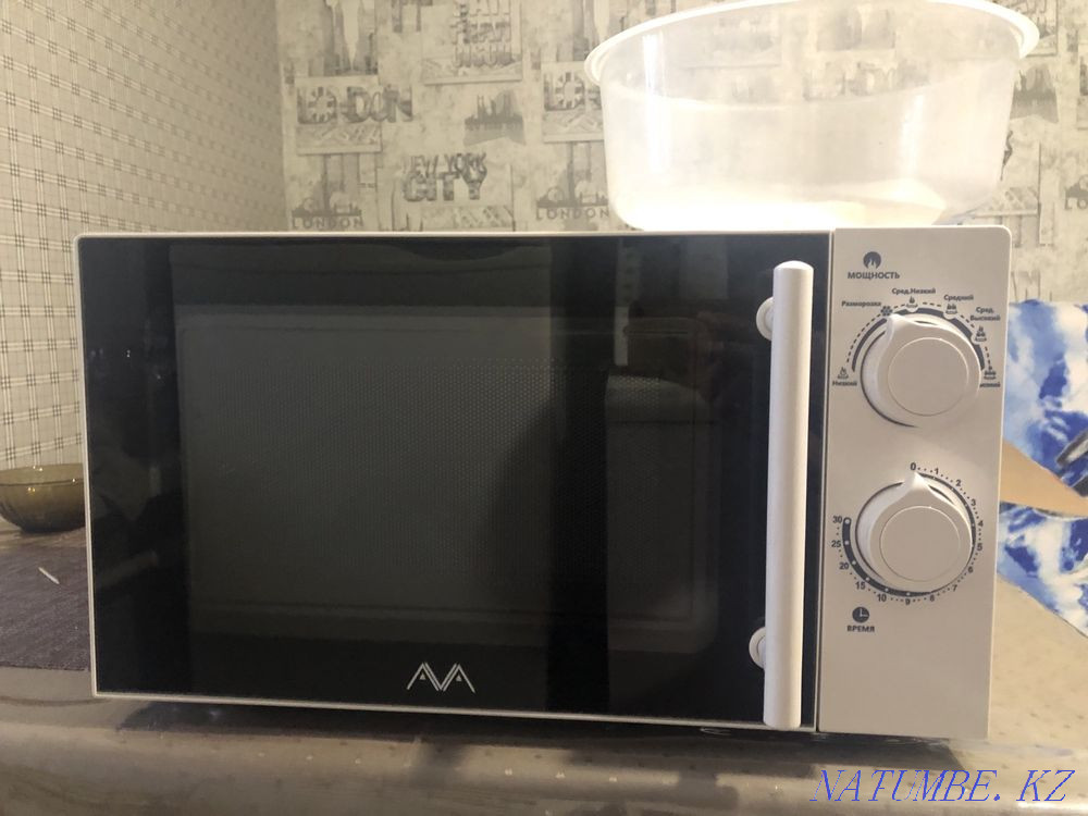продам Микроволновую печь AVM-20W Павлодар - изображение 2