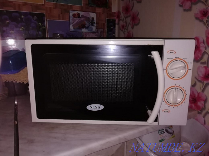 Sell microwave oven  - photo 1