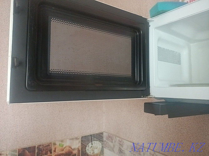 Микроволновую печь продам Темиртау - изображение 3