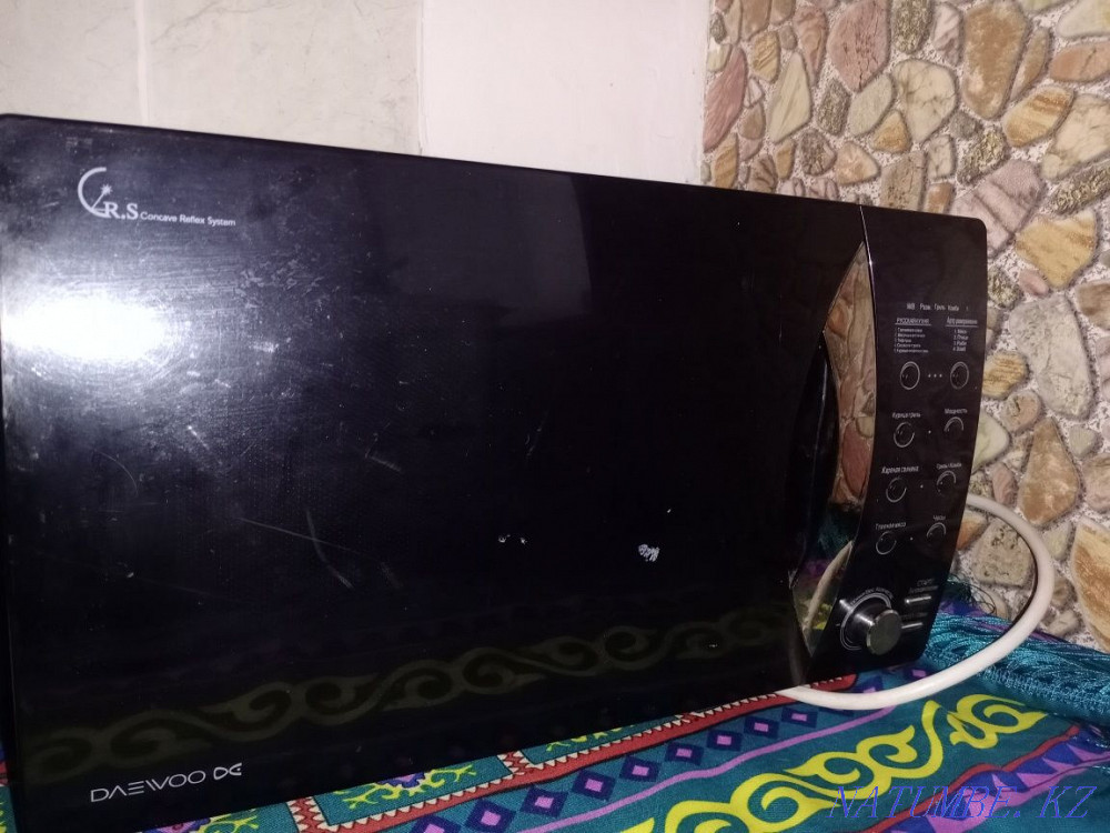 I will sell a microwave  - photo 1