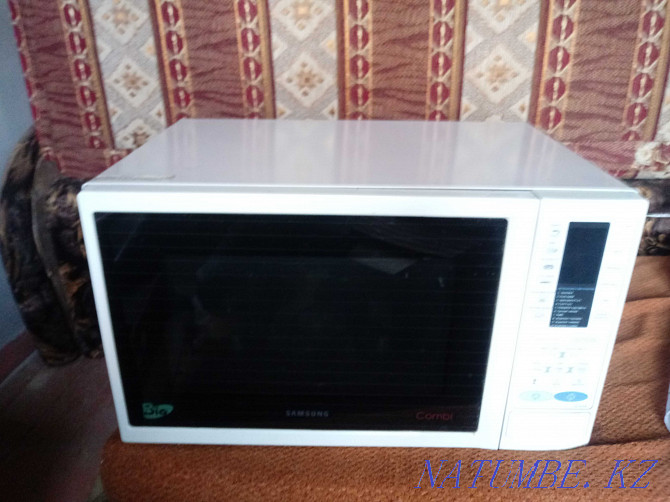 Microwave  - photo 2