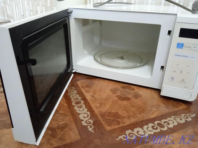 Sell microwave oven  - photo 2