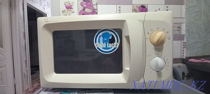 I am selling a microwave oven. Нуркен - photo 1