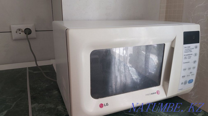 I will sell a microwave Astana - photo 1