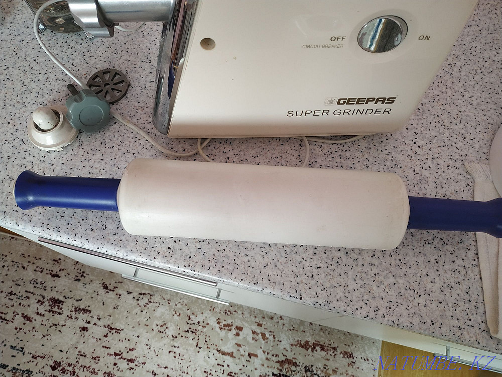 Скалка и подложка tapperware Алматы - изображение 1