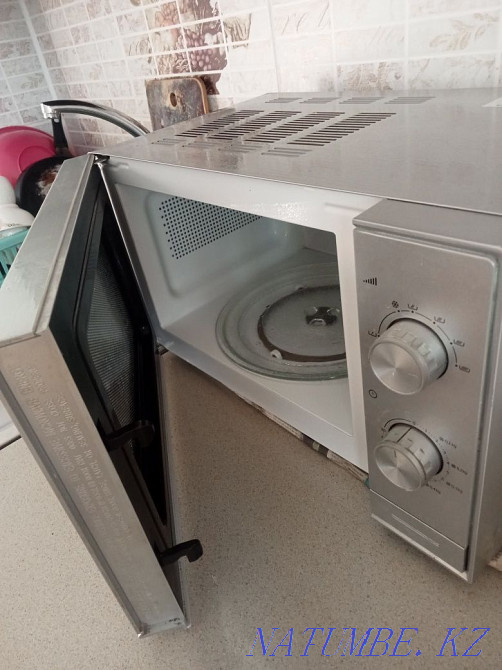 Sell microwave oven  - photo 2