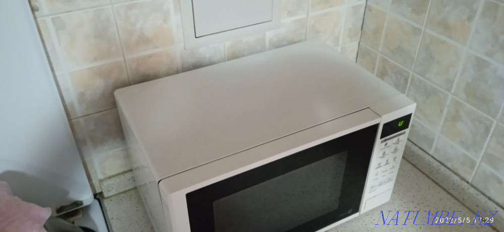 Продам микроволновую печь LG Алматы - изображение 4
