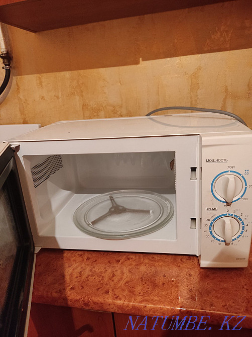 Микроволновка печи LG Каскелен - изображение 6