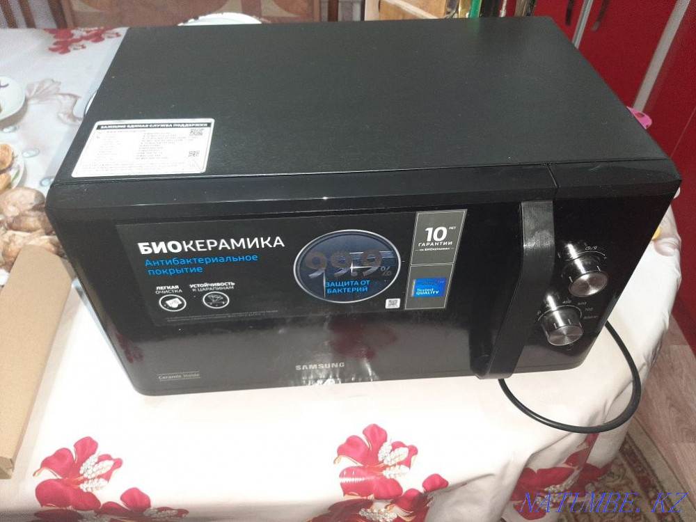 Microwave for sale everything works, it hasn't been a year yet Zhezqazghan - photo 1