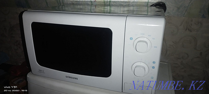 microwave ovens in good working condition, used, 18000tg Astana - photo 1