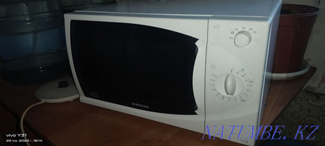 microwave ovens in good working condition, used, 18000tg Astana - photo 3