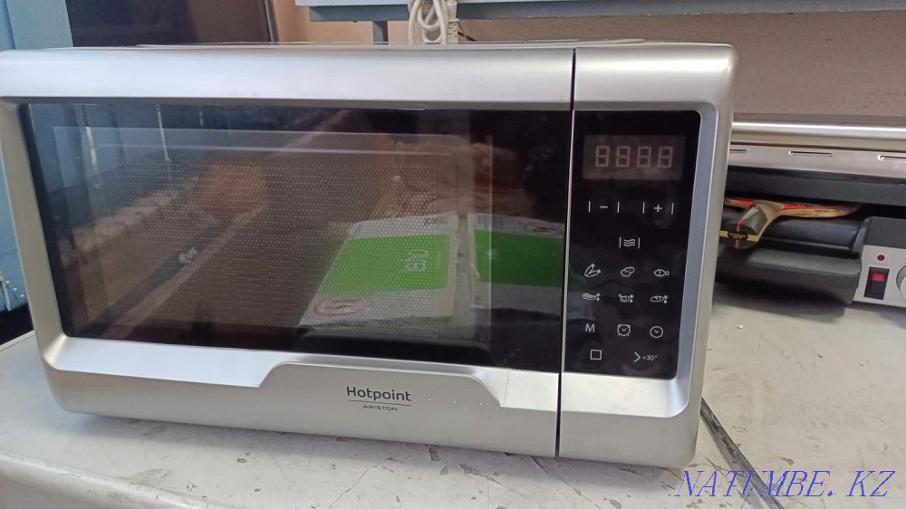 Sell microwave Акбулак - photo 1