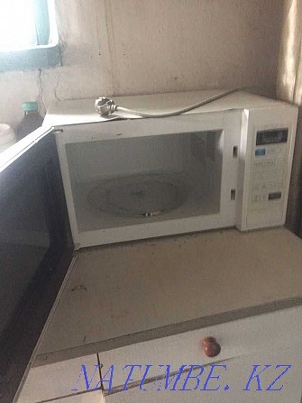 I will sell a microwave Ust-Kamenogorsk - photo 2